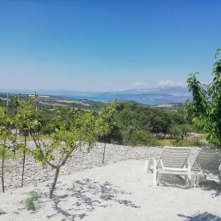 Secluded House With A Parking Space Praznica, Brac - 18347 *